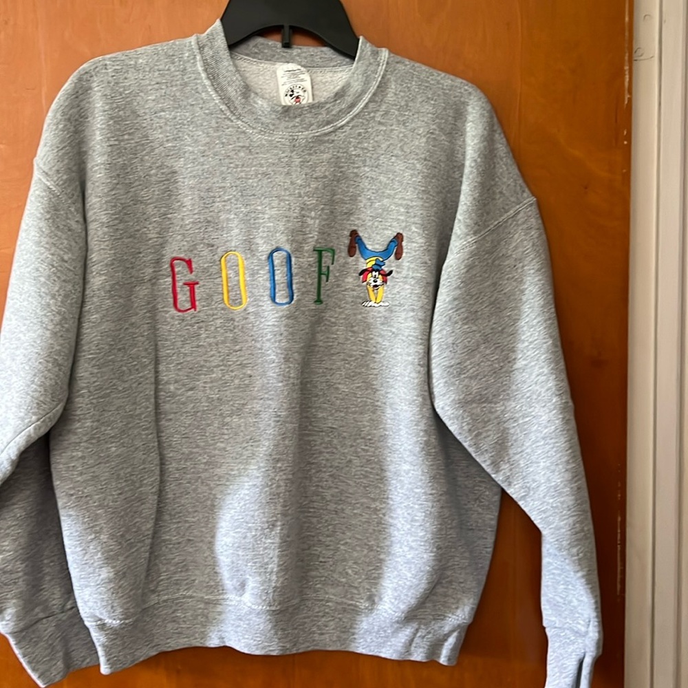 Mickey & Co. Grey Goofy sweatshirt.